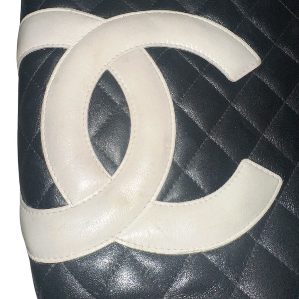CHANEL Cambon Black and Cream Quilted Tote with pink interior - Picture 9 of 12